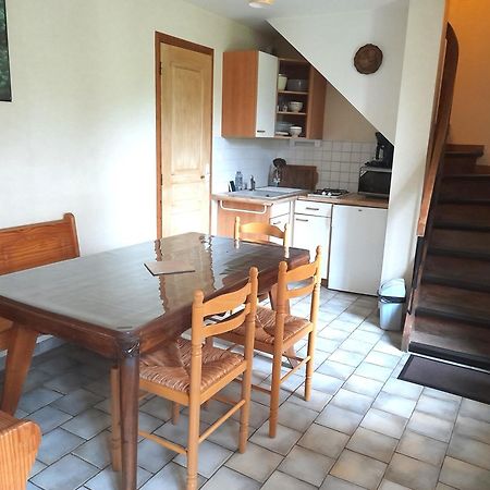 Le Moulin Rose Apartment Chirens Exterior photo
